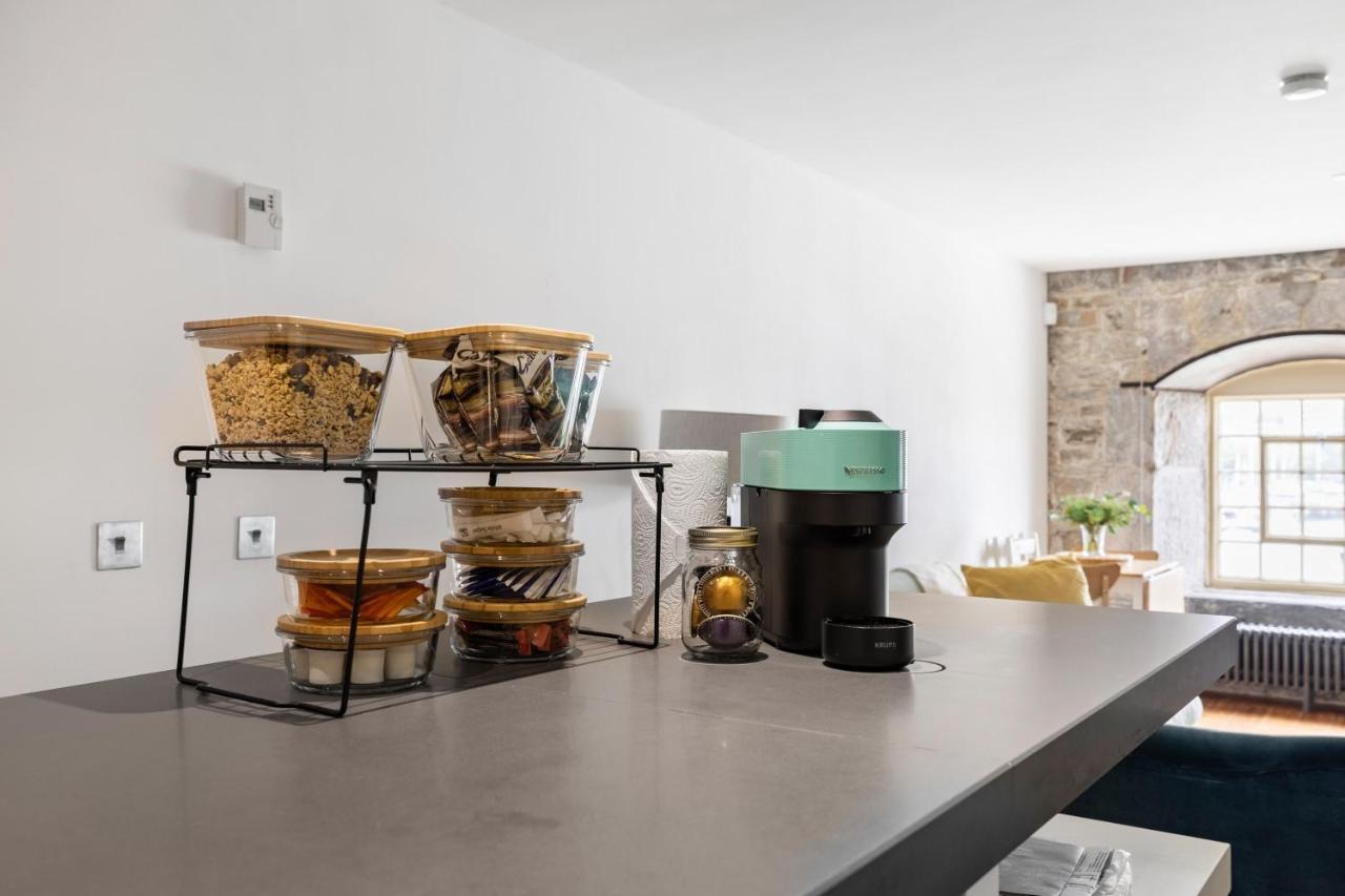 Luxury 2 Bed Apartment In Historic Royal William Yard Plymouth Exteriör bild