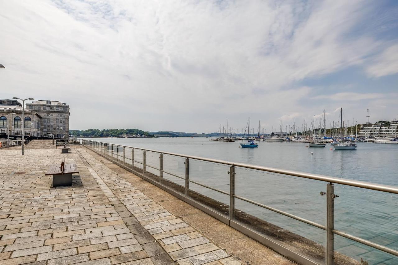 Luxury 2 Bed Apartment In Historic Royal William Yard Plymouth Exteriör bild